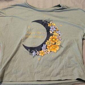 Floral Graphic Girl's Top - Green